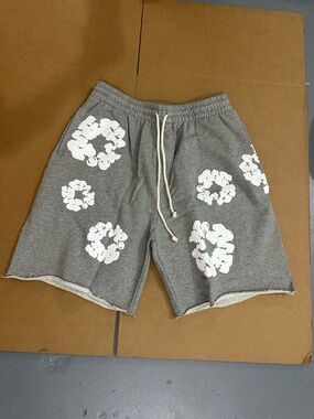 Gray Floral Print Athletic Drawstring Shorts